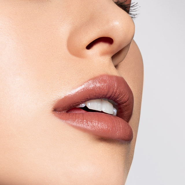 HOW TO: MATTE BLUSHING NUDE LIP LOOK